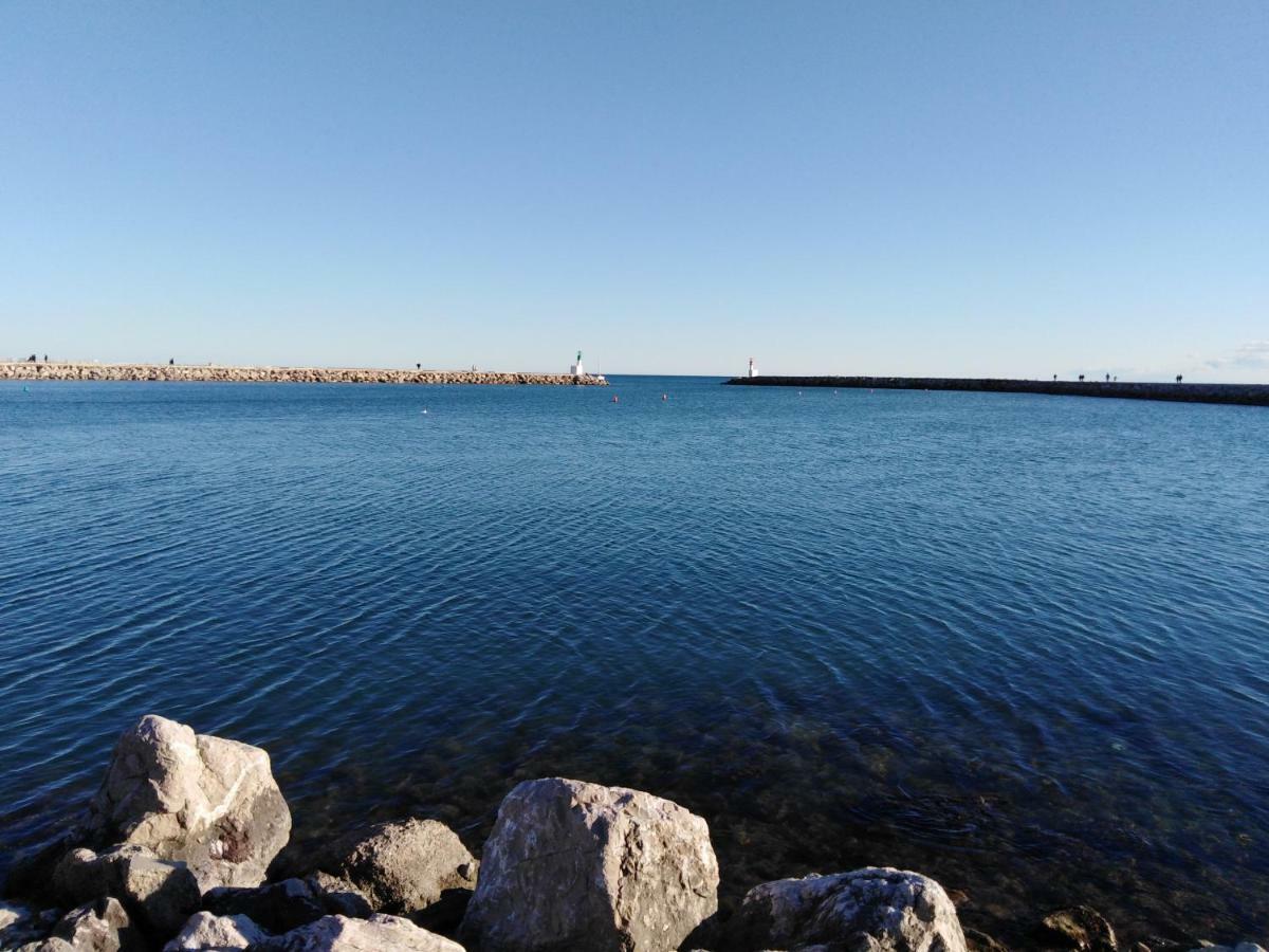 Jolis Studios Vue Sur Mer Port, Etangs Et Canaux Residence Rivercity Carnon-Plage Kültér fotó