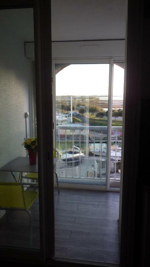 Jolis Studios Vue Sur Mer Port, Etangs Et Canaux Residence Rivercity Carnon-Plage Kültér fotó
